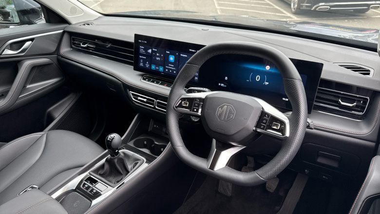 MG HS 1.5 T-GDI Trophy 5dr Petrol Hatchback